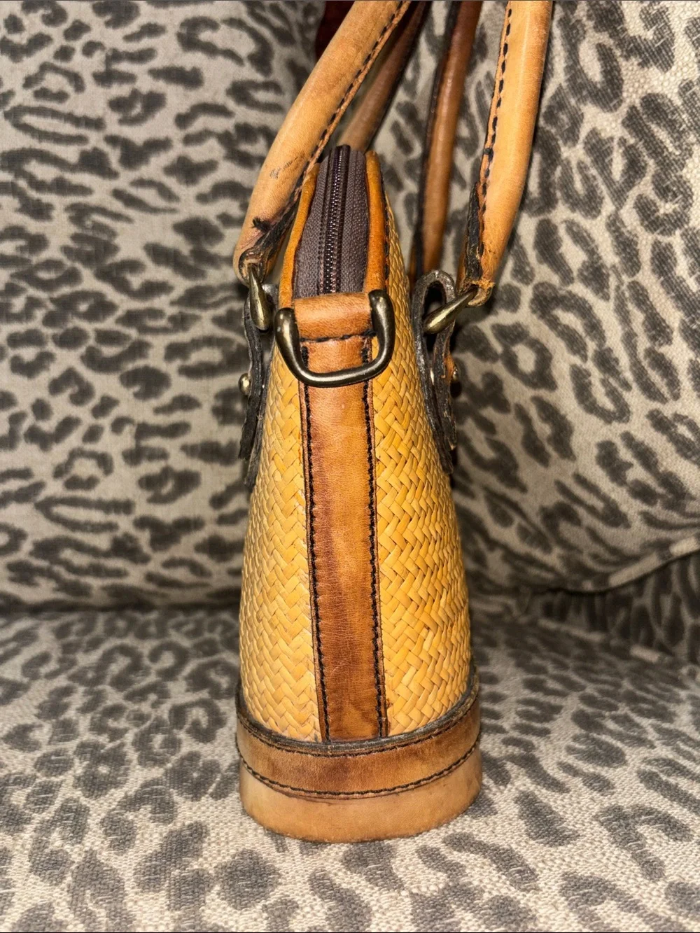 Vintage Elliot Luca top handle small purse woven wicker/ leather small purse